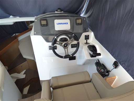 Beneteau ANTARES 880 1