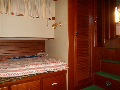 American Marine GRAND BANKS 36 CL 15