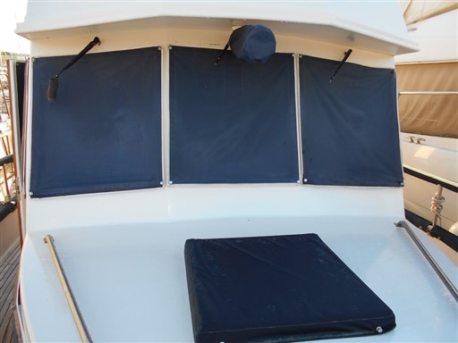 American Marine GRAND BANKS 36 CL 4
