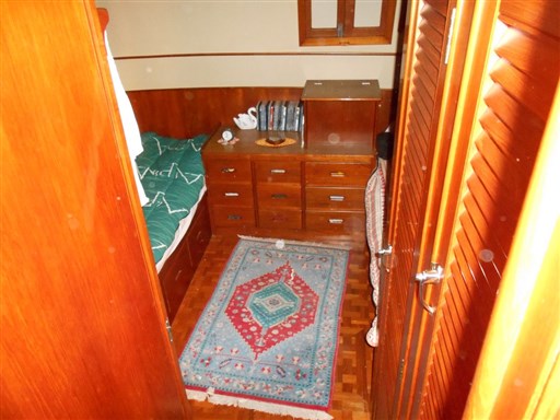 American Marine GRAND BANKS 36 CL 13