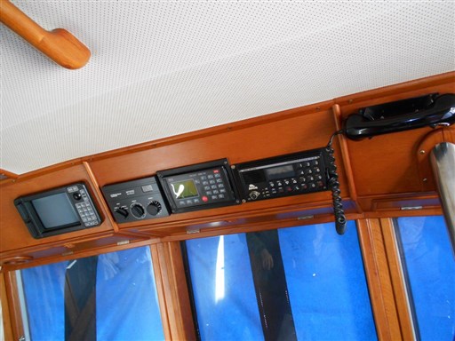 American Marine GRAND BANKS 36 CL 9