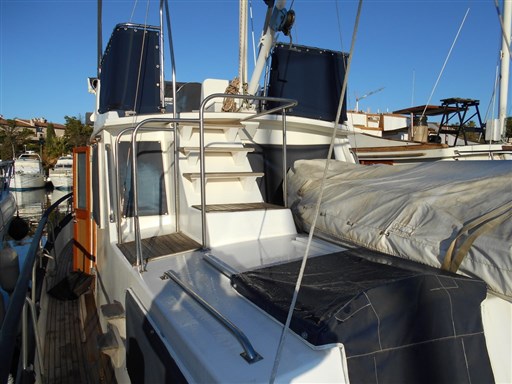 American Marine GRAND BANKS 36 CL 2