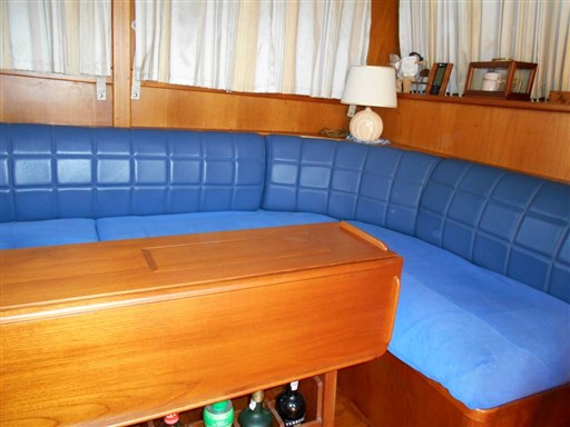 American Marine GRAND BANKS 36 CL 10