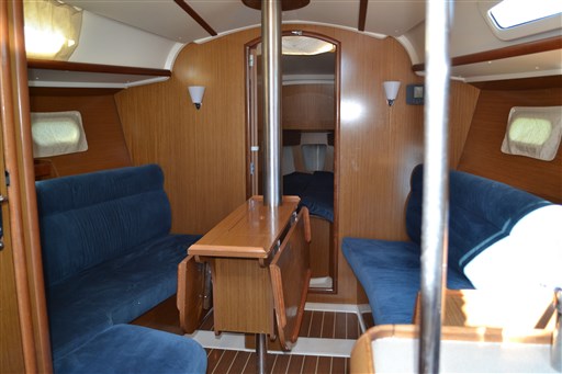 Jeanneau SUN ODYSSEY 32i 1
