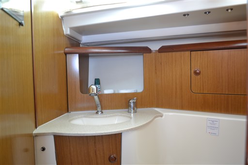 Jeanneau SUN ODYSSEY 32i 5