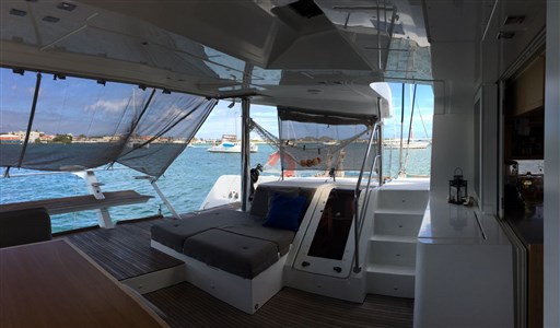 Lagoon 52 4