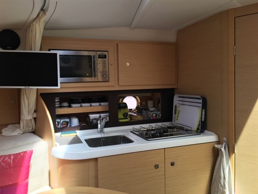 Beneteau MONTECARLO 32 4