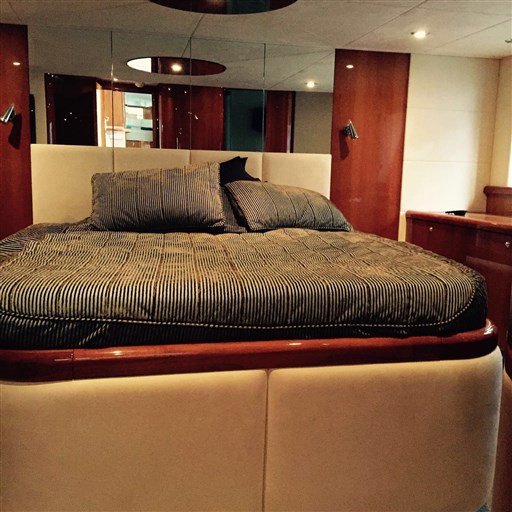 Sunseeker Predator 62 10