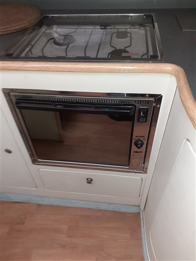Princess Yachts 366 Riviera 16
