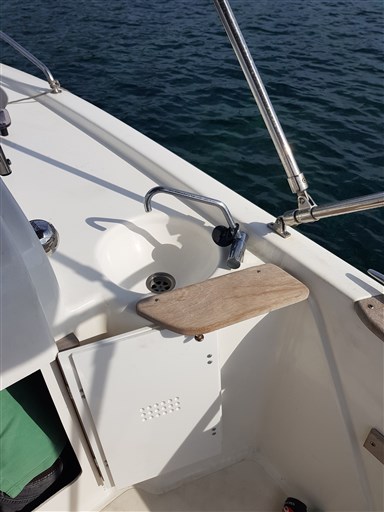 B2 Marine Cap Ferret 652 5