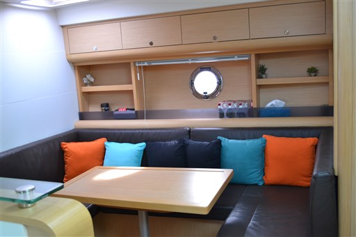 Beneteau MONTECARLO 42 HT 6