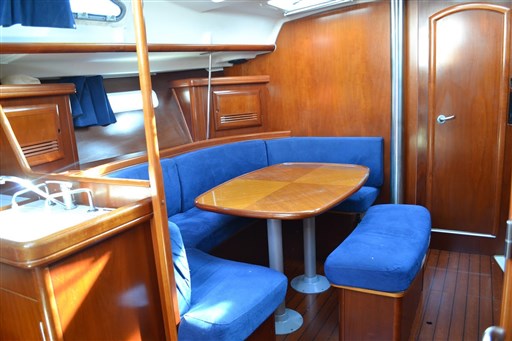 Beneteau Oceanis 393 Clipper 14