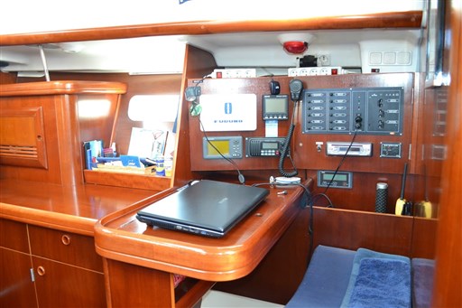 Beneteau Oceanis 393 Clipper 15