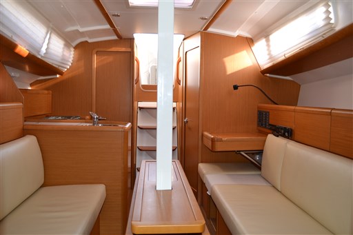Jeanneau SUN ODYSSEY 33i 9