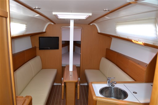 Jeanneau SUN ODYSSEY 33i 6