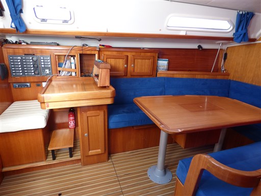 Dufour Yachts DUFOUR 36 CLASSIC 4