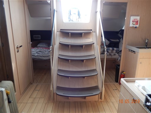 Beneteau Oceanis 55.1 6