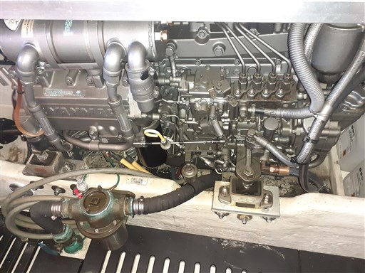 Mainship MAINSHIP 400 Trawler 23