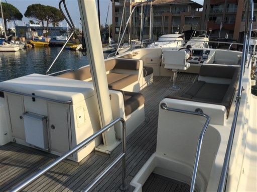 Mainship MAINSHIP 400 Trawler 6