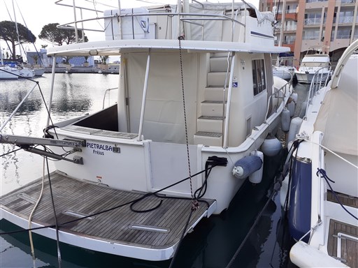 Mainship MAINSHIP 400 Trawler 3