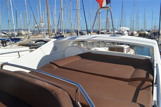 Beneteau ANTARES 42 Fly 6