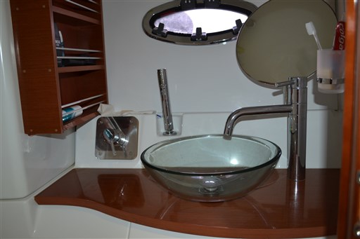 Beneteau ANTARES 42 Fly 17