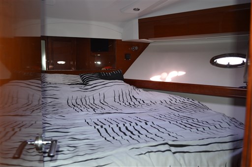 Beneteau ANTARES 42 Fly 19