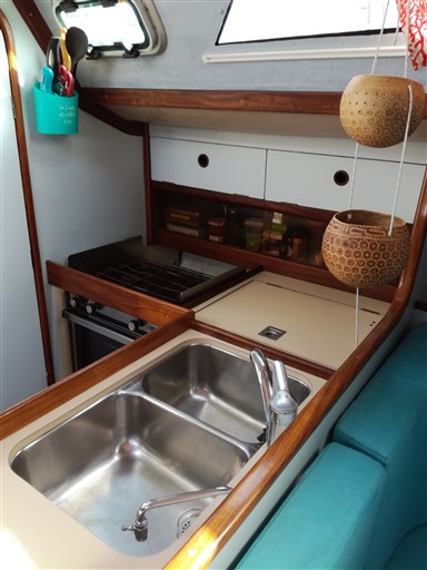 Beneteau FIRST 345 3