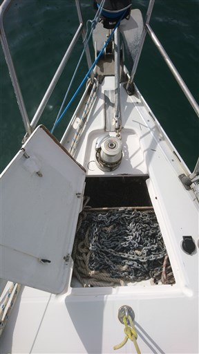 Beneteau FIRST 345 1