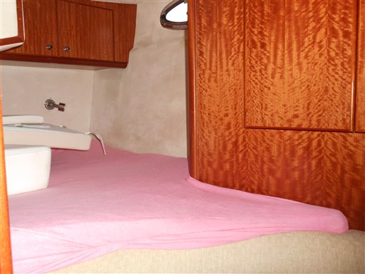 Galeon 330 Fly 5