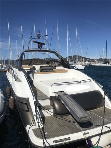 Princess Yachts V 55 1