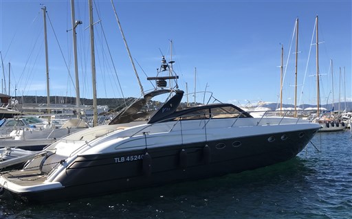 Princess Yachts V 55