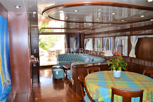 Benetti SD 79 10