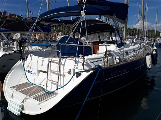 Beneteau Oceanis 411 2