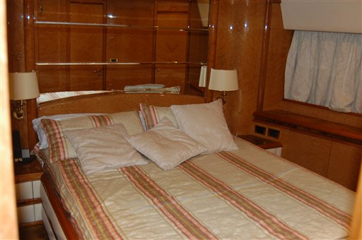 Astondoa 72 9