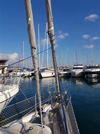 Beneteau OCEANIS 42 CC 3