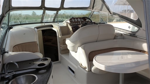 Four Winns Vista 288 2