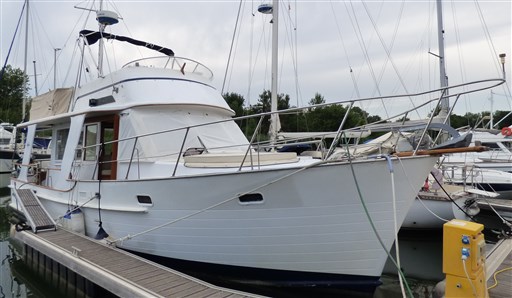 Halvorsen Marine TRAWLER GYPSY 36 ISLAND 1