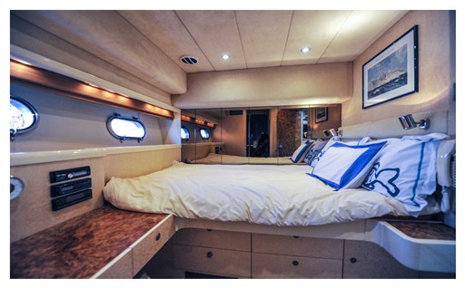 Princess Yachts 65 19