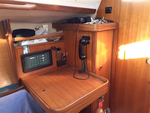 Beneteau FIRST 285 16