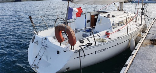 Beneteau FIRST 285 2