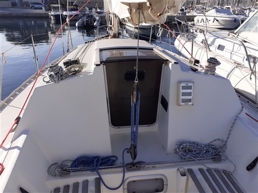 Beneteau FIRST 285 5