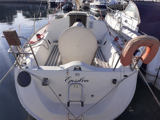 Beneteau FIRST 285 3