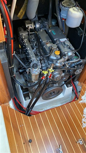 2478bcf0-a39c-4dba-8d49-a5a4fa6961b6