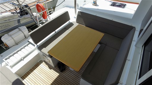 Lagoon 39 6