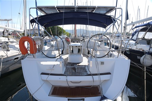 Sun Odyssey 49