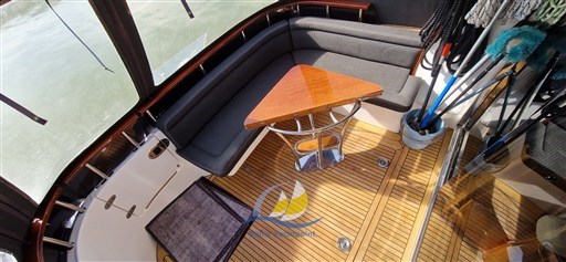 cockpit 3