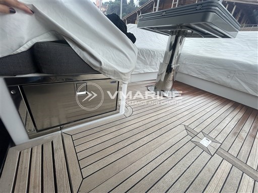Azimut Yachts | S6