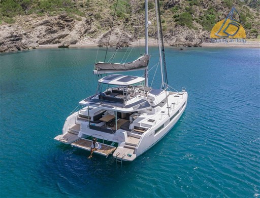 Lagoon 50