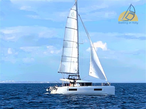 Lagoon 40